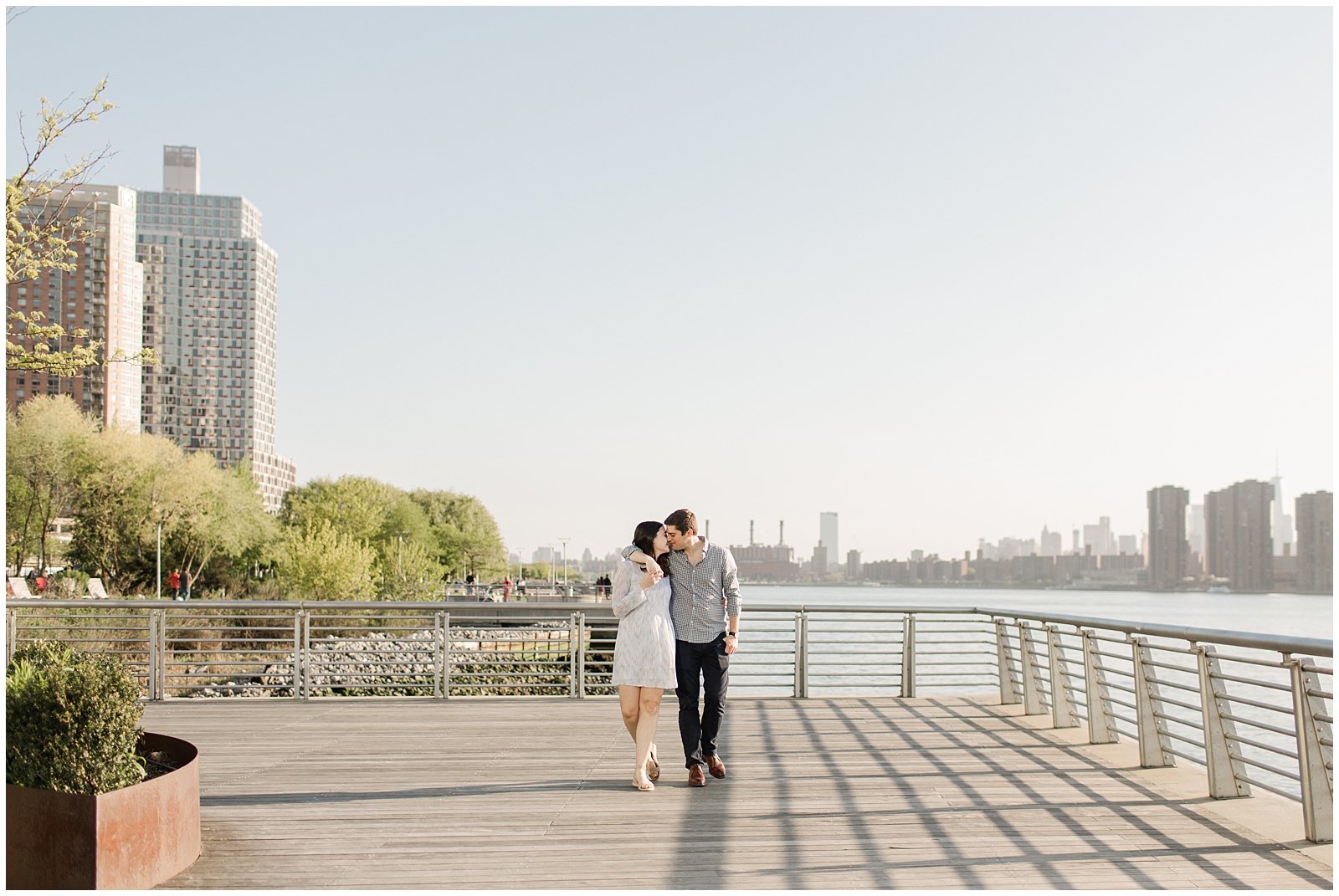 LongIslandCityEngagementPhotos_0002.jpg