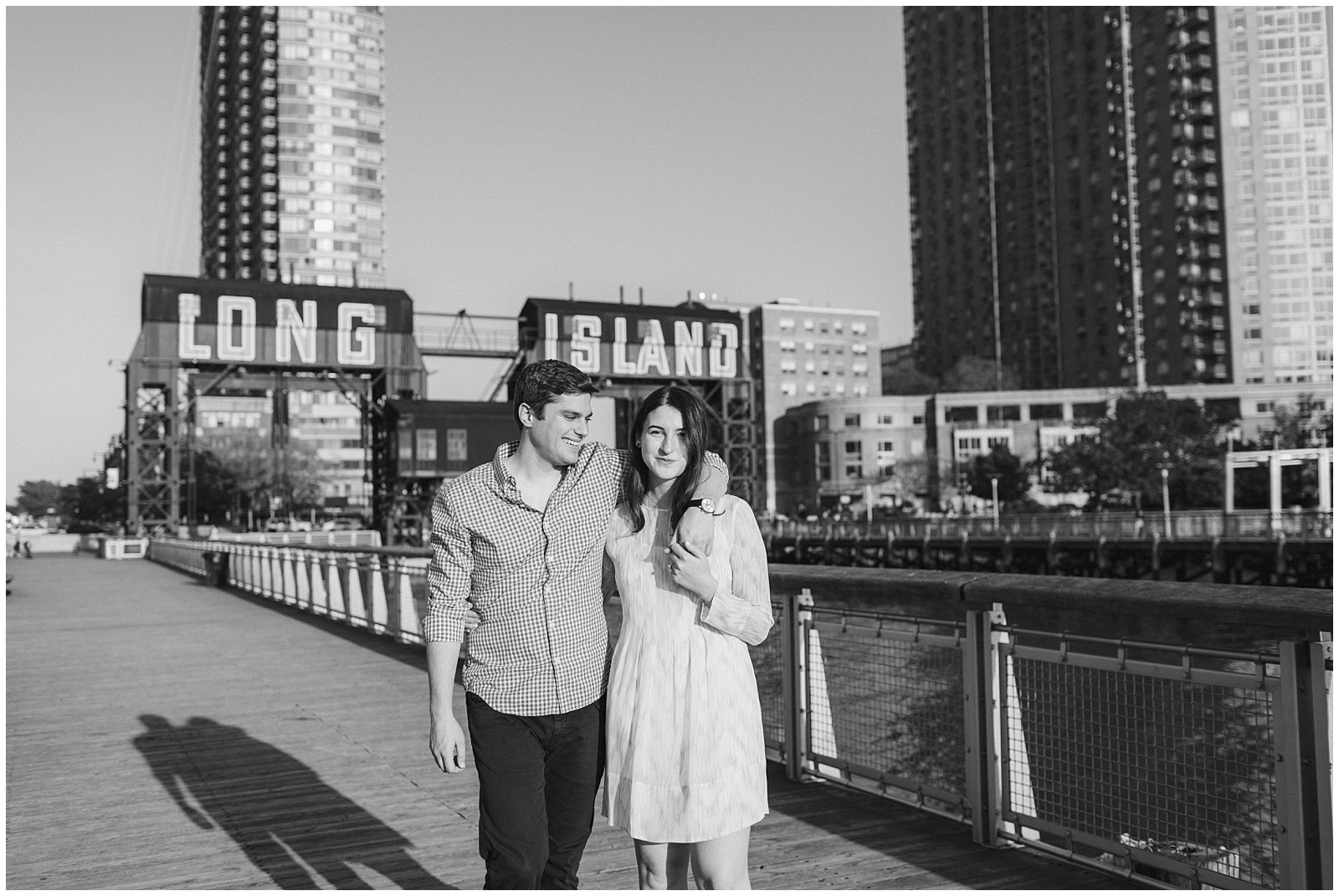 LongIslandCityEngagementPhotos_0006.jpg