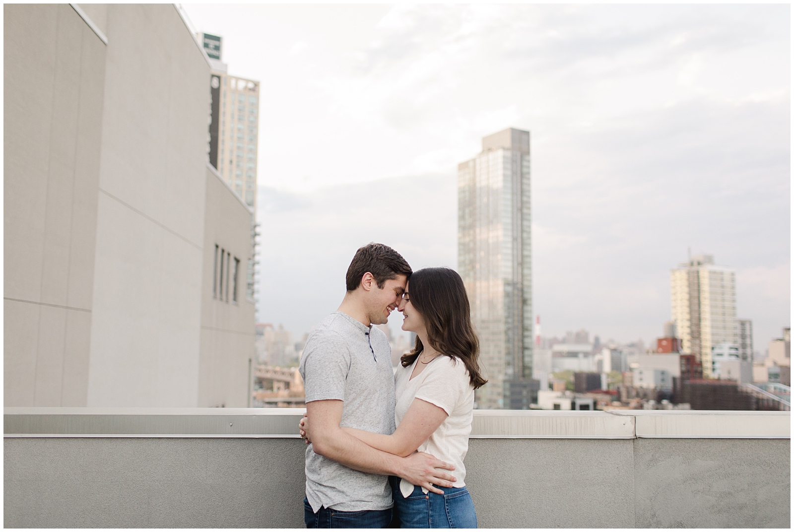 LongIslandCityEngagementPhotos_0017.jpg